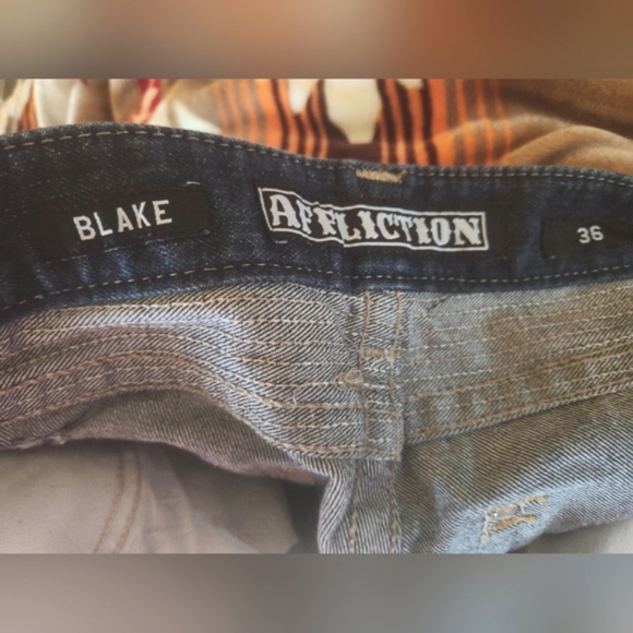 AFFLICTION Flapover BLAKE Black Premium Distressed Patches Y2k Denim Jeans 36 EC - Picture 11 of 16